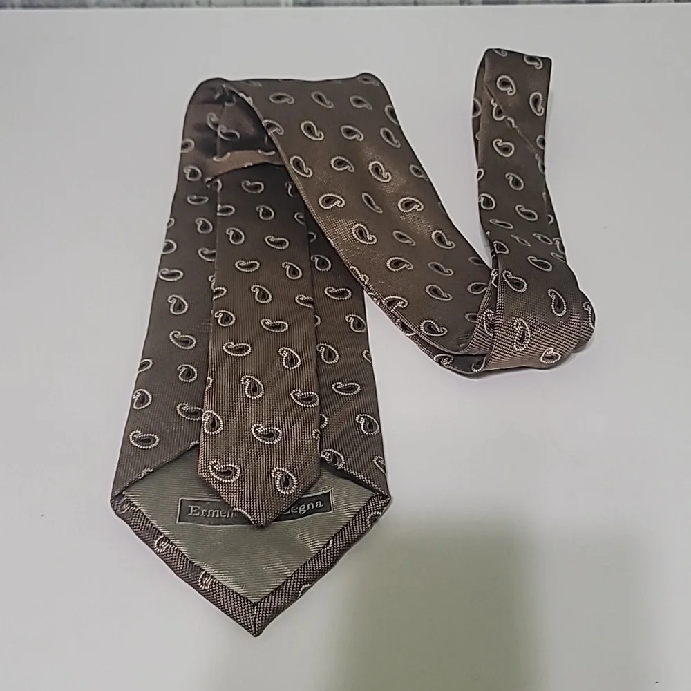 Ermenegildo Zegna Bronze Black Paisley Tie 61" Long 100% Silk - Picture 3 of 5